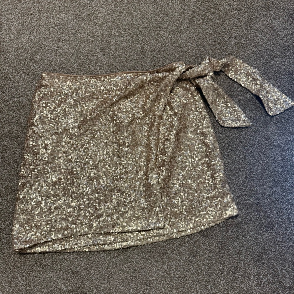 House of Harlow 1960 Gold sequin skirt Medium